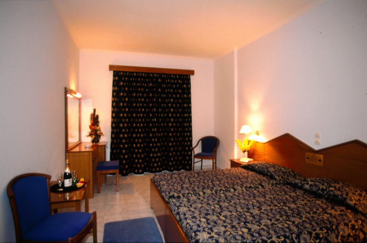 Astir Palace Hotel ラガナス 部屋 写真